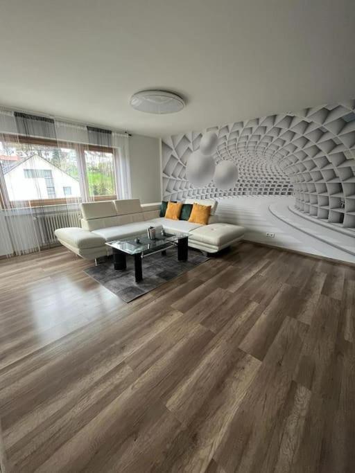 מצינגן Ferienwohnung Outletcity Metzingen מראה חיצוני תמונה